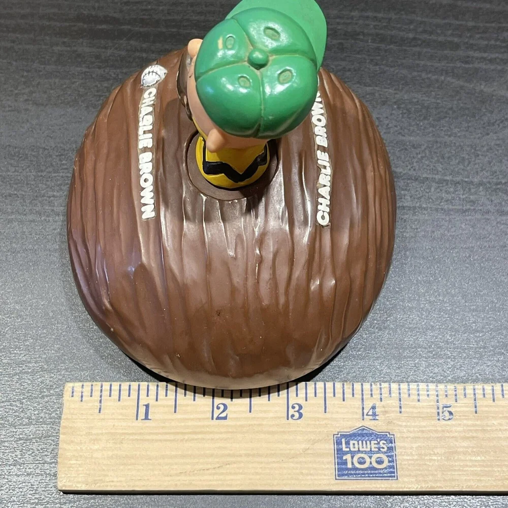Vintage Aviva Peanuts Baseball Bullpen Car Toy CHARLIE BROWN Plastic 1970s Comic